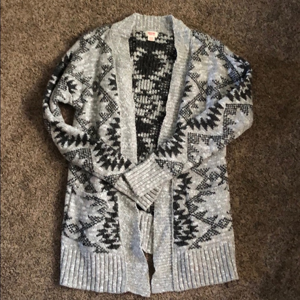 Mossimo Grey Cardigan Sweater